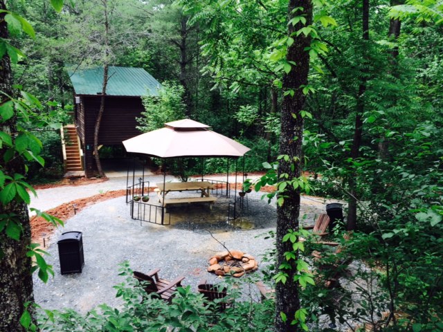 Photo 2 Rivers Edge Treehouse Resort   Photo 22 